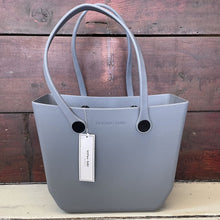 Load image into Gallery viewer, Small Versa Tote
