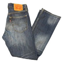 Load image into Gallery viewer, Levis Jeans
