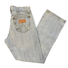 Load image into Gallery viewer, Wrangler Retro Jeans
