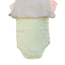 Load image into Gallery viewer, Quiltex Onesie Set
