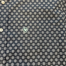 Load image into Gallery viewer, Ariat Button Up
