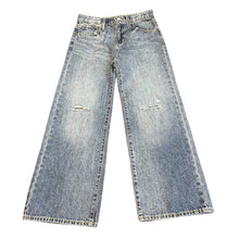 Load image into Gallery viewer, ON Wide Leg Jeans
