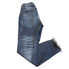 Load image into Gallery viewer, Kancan Jeans

