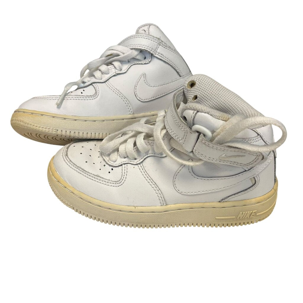 Nike Air Force mid top