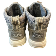Load image into Gallery viewer, Hey Dude- Womens 8
