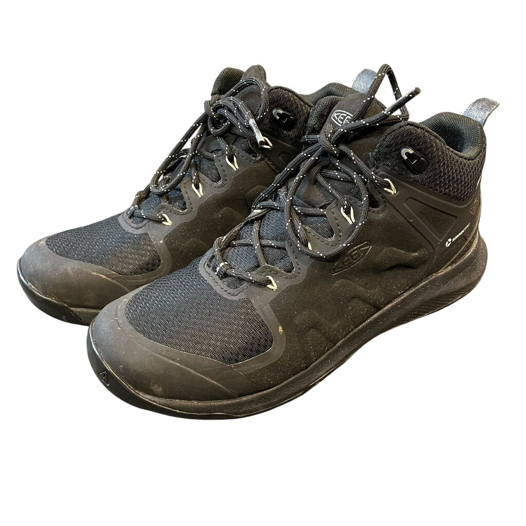 Keen Boots- Womens 8