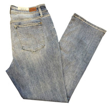 Load image into Gallery viewer, Judy Blue Jeans
