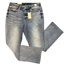Load image into Gallery viewer, Judy Blue Jeans
