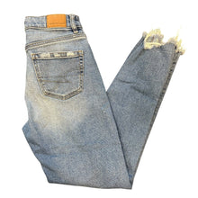 Load image into Gallery viewer, AE Jeans
