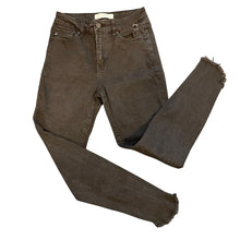 Load image into Gallery viewer, Kancan Jeans
