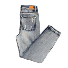 Load image into Gallery viewer, Judy Blue Jeans
