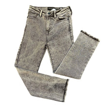 Load image into Gallery viewer, Kendall Kylie Jeans
