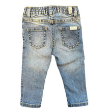 Load image into Gallery viewer, 7 For All Mankind Jeans
