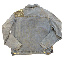Load image into Gallery viewer, Pink Lily Denim Jacket
