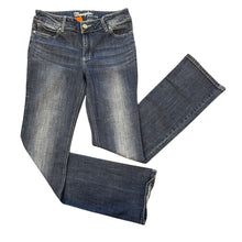 Load image into Gallery viewer, Wrangler Jeans
