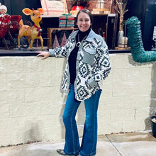 Load image into Gallery viewer, Aztec Shacket
