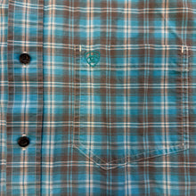 Load image into Gallery viewer, Ariat Button Up
