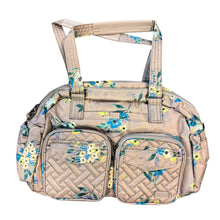 Load image into Gallery viewer, Lug Jumper Tote
