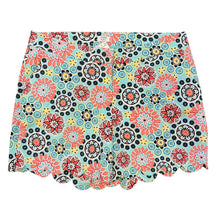 Load image into Gallery viewer, Crown&amp; Ivy Shorts
