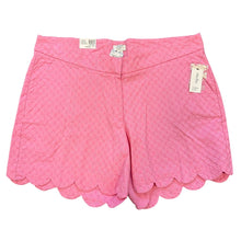 Load image into Gallery viewer, Crown&amp; Ivy Shelby Shorts NWT
