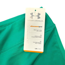 Load image into Gallery viewer, UA Crop Leggings NWT
