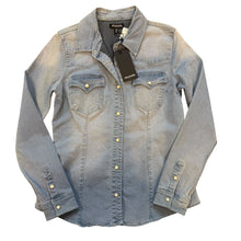 Load image into Gallery viewer, True Religion Pearl Snap
