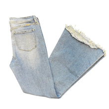 Load image into Gallery viewer, Kancan Flare Jeans
