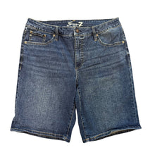 Load image into Gallery viewer, Seven Bermuda Shorts
