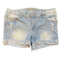 Load image into Gallery viewer, Rue 21 Denim Shorts
