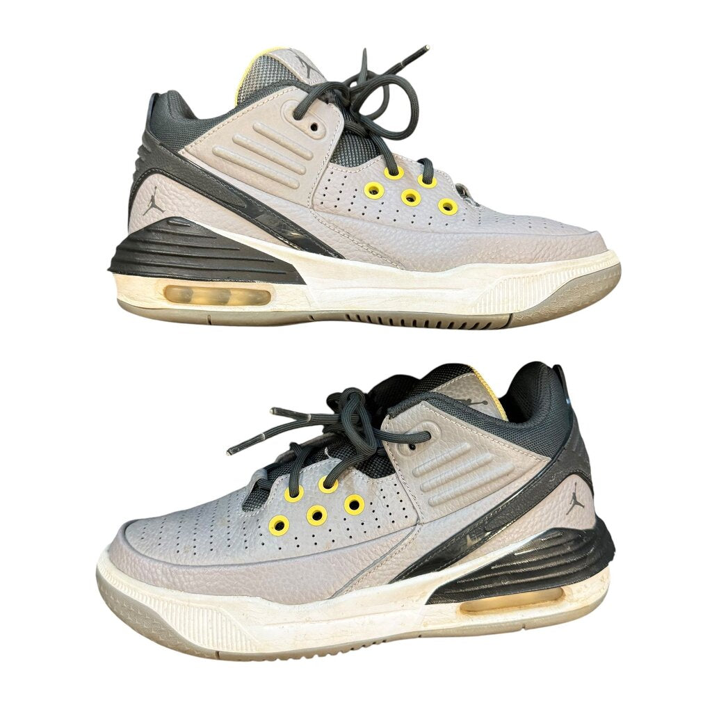 Nike Aura 5