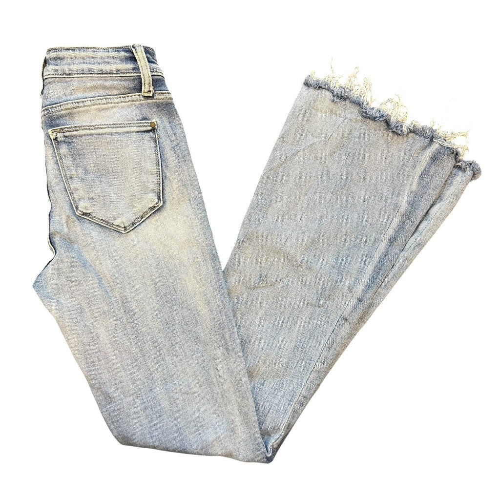 Petra153 Flares