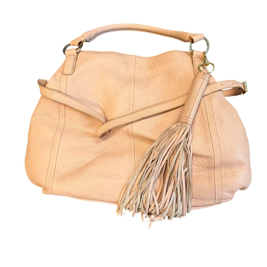 GILI Pebbled Leather Tote